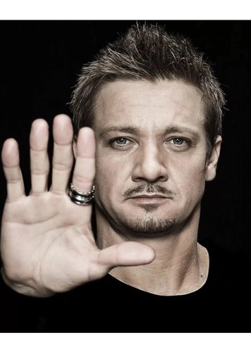 Jeremy renner photo 8x10 - photo,