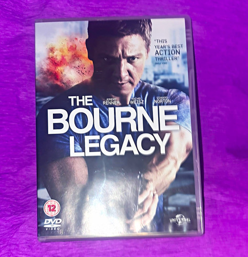 Universal the bourne - universal, legacy